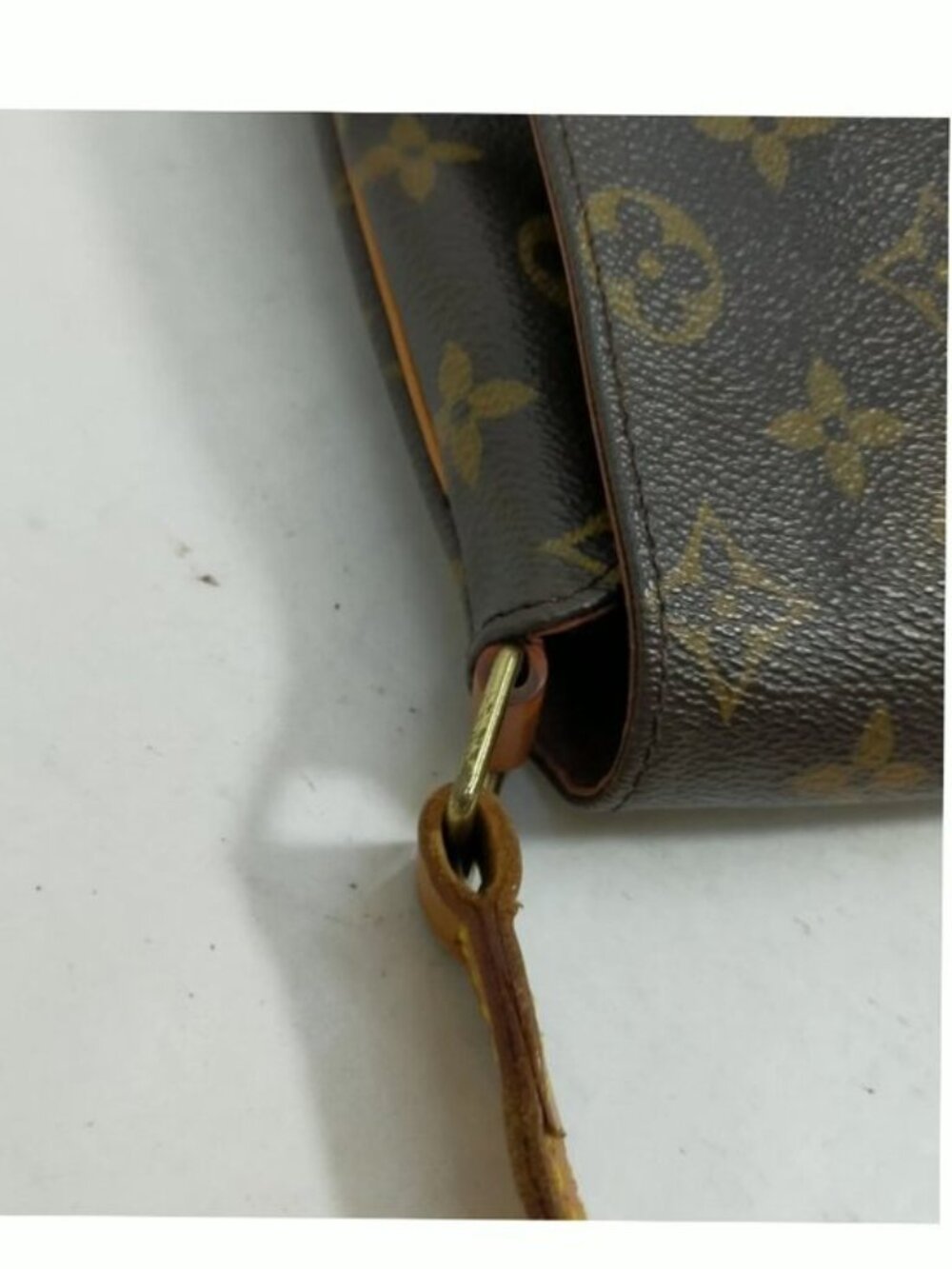 Authentic Louis Vuitton Musette Salsa Monogram Crossbody Bag | Vintage LV Bag - Picture 9 of 16